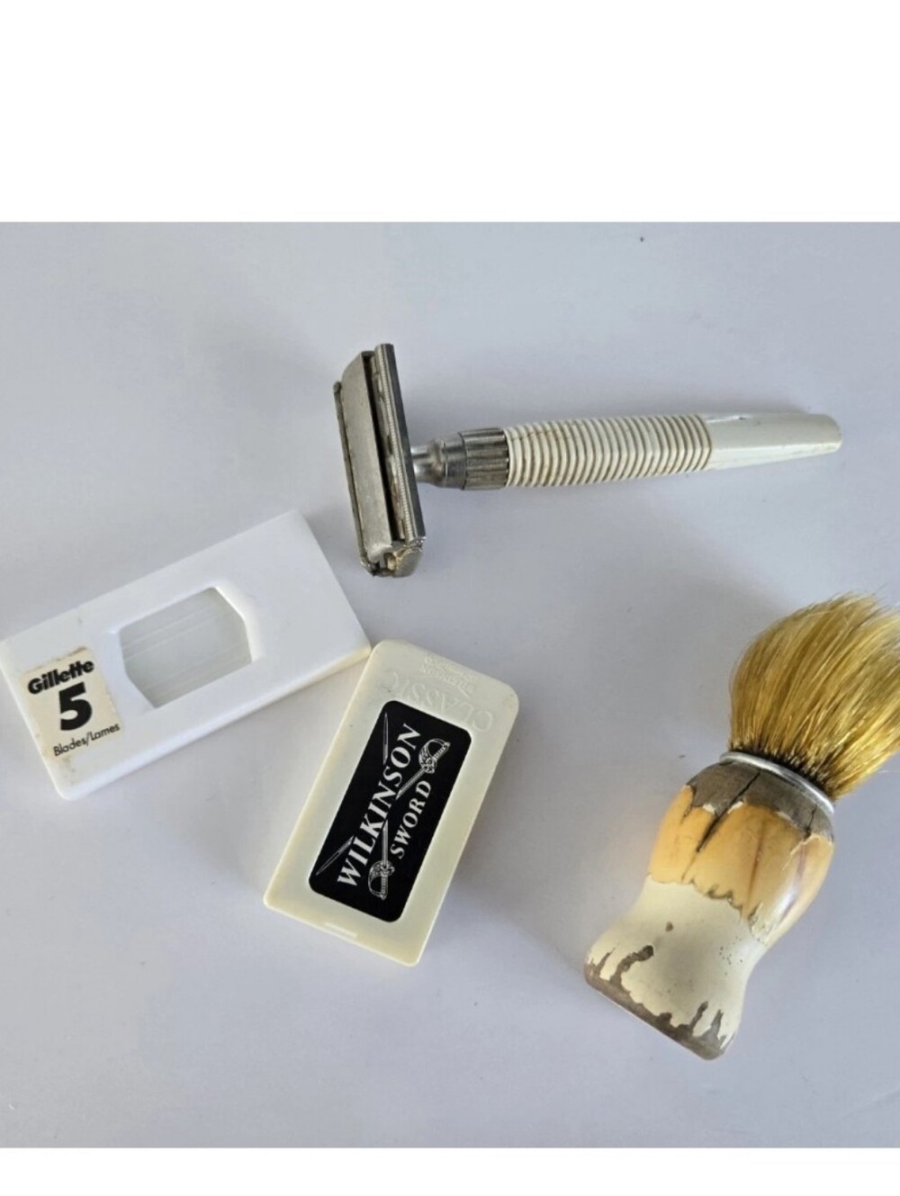 Safety Razor With Blades Vintage Lot